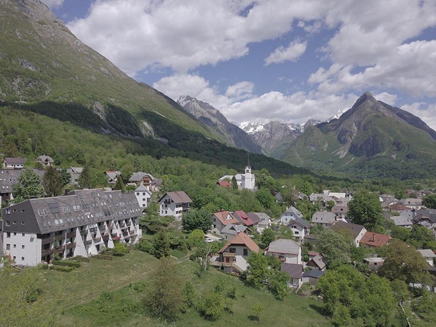 Apartment Soca Valley Бовец Экстерьер фото